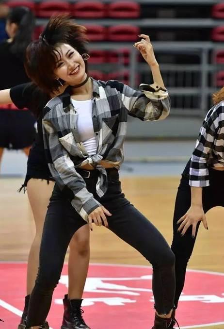 记者爆料爵士舞视频大全,揭秘记者爆料的热门爵士舞视频大全 第2张 记者爆料爵士舞视频大全,揭秘记者爆料的热门爵士舞视频大全 第2张